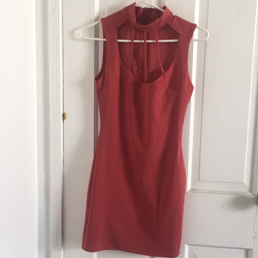 Pinkish dress
